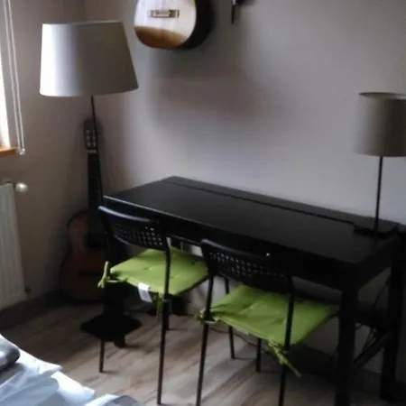 Dom Pod Lasem * Jagodne Wielkie